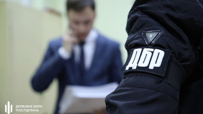 Екс-командир підрозділу Нацгвардії та колишній начальник штабу підозрюються у здійсненні незаконних виплат 