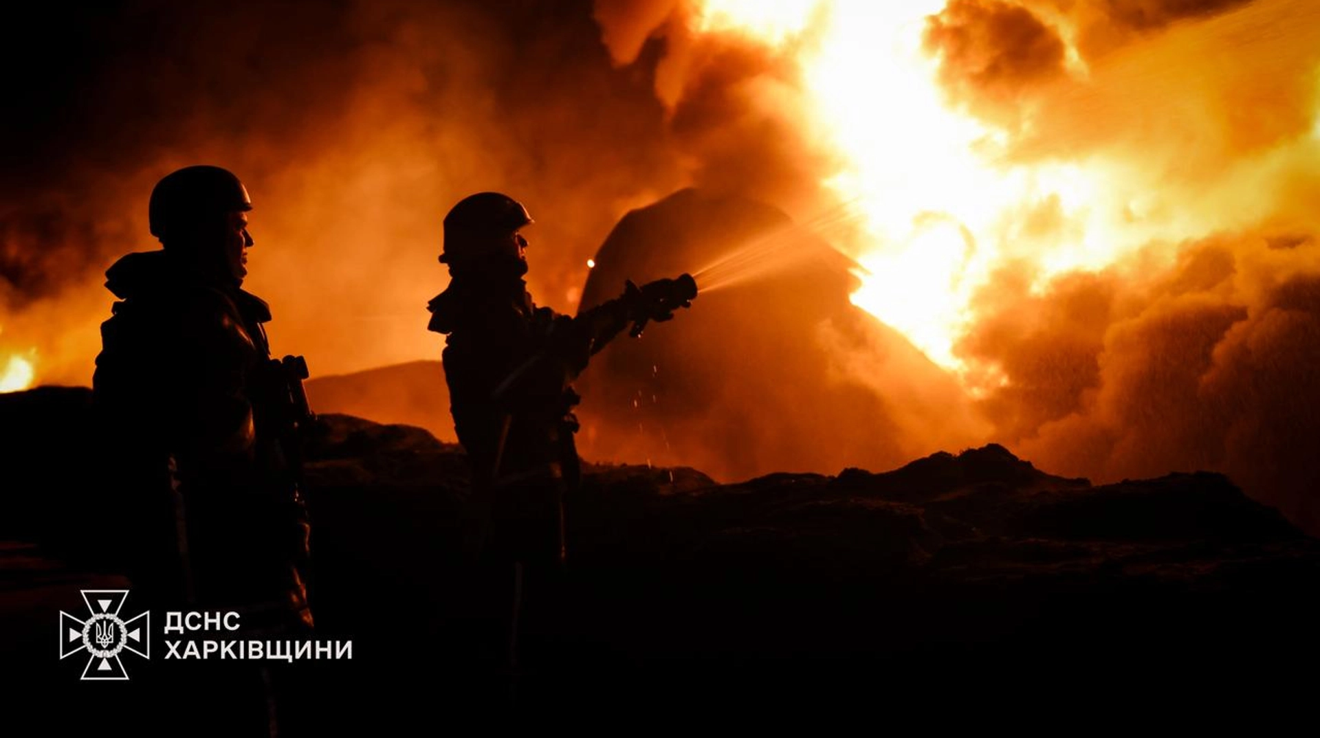 Російські сили завдали удару по українському нафтопереробному заводу.