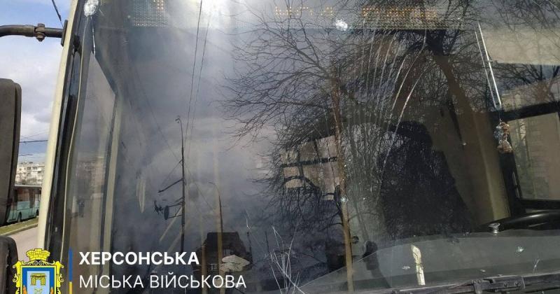 Російські війська здійснили напад на маршрутний автобус з людьми: деталі події.