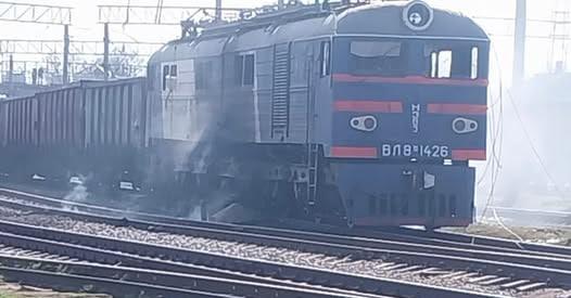 Залізниця знову опинилася в центрі уваги: Росія відновила напади на потяги.