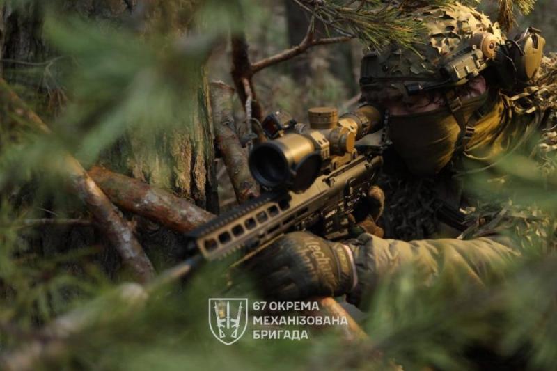 Збройні сили України успішно відбили 231 наступ противника та вразили командний пункт, що контролює безпілотники.