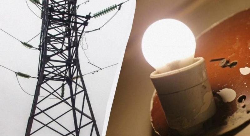 Російська агресія та суворі погодні умови призвели до відключення електрики у жителів більше ніж половини регіонів України.