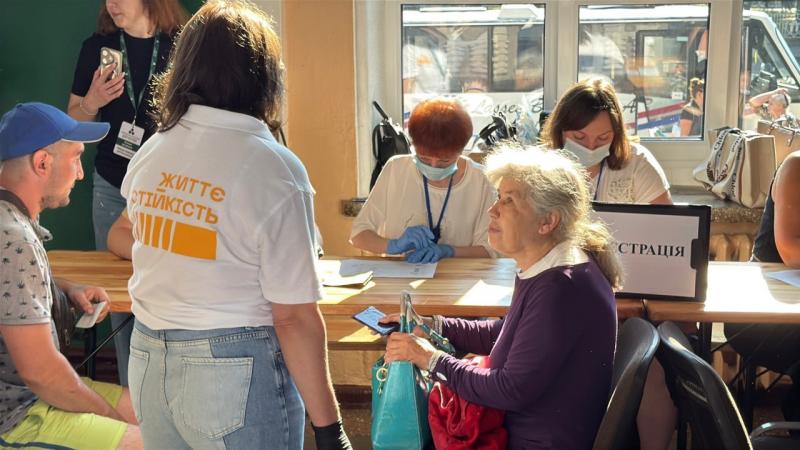 Рівненська область отримала вже одинадцятий евакуаційний потяг з початку року.