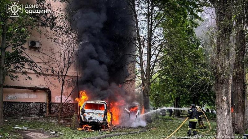 Росія здійснила ракетний удар по Одесі, внаслідок якого загинули троє осіб.