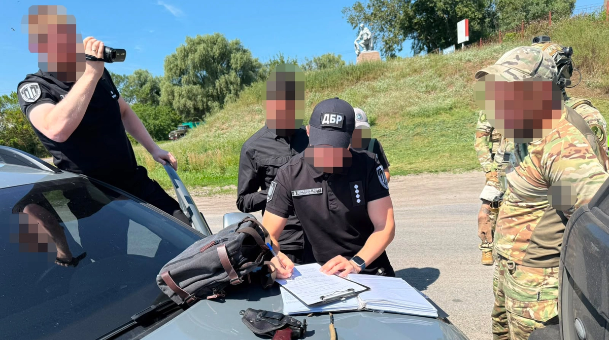 Прикордонник, який перебуває на мобілізації, спробував залишити службу, отримавши пропозицію у 3 тисячі доларів.