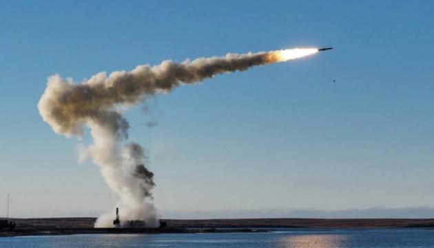 Нічна масштабна агресія. Постраждали мешканці принаймні трьох областей.