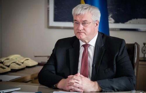 Протягом кількох днів Київ зазнав шести атак на два мости: Міністерство закордонних справ України закликає міжнародну спільноту до термінових дій та зміцнення системи протиповітряної оборони.