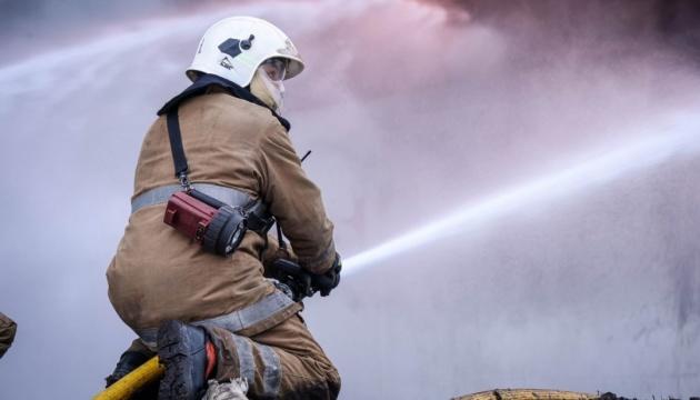 З вечора війська Російської Федерації здійснили більше 20 обстрілів по території Дніпропетровщини, внаслідок чого виникла пожежа.