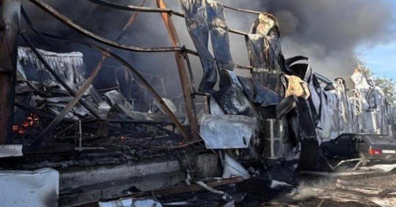 У Дніпрі відійшов у вічність чоловік, який отримав опіки внаслідок російського обстрілу.